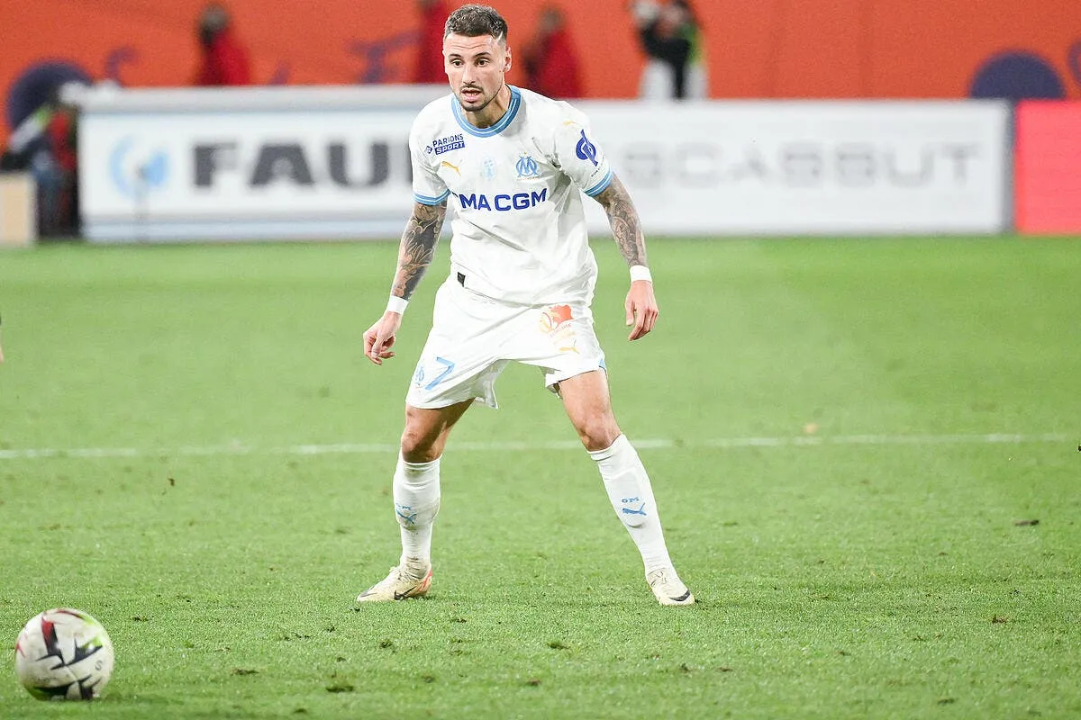 l om voulait virer clauss les trois raisons devoilees icon sac 0896 371403