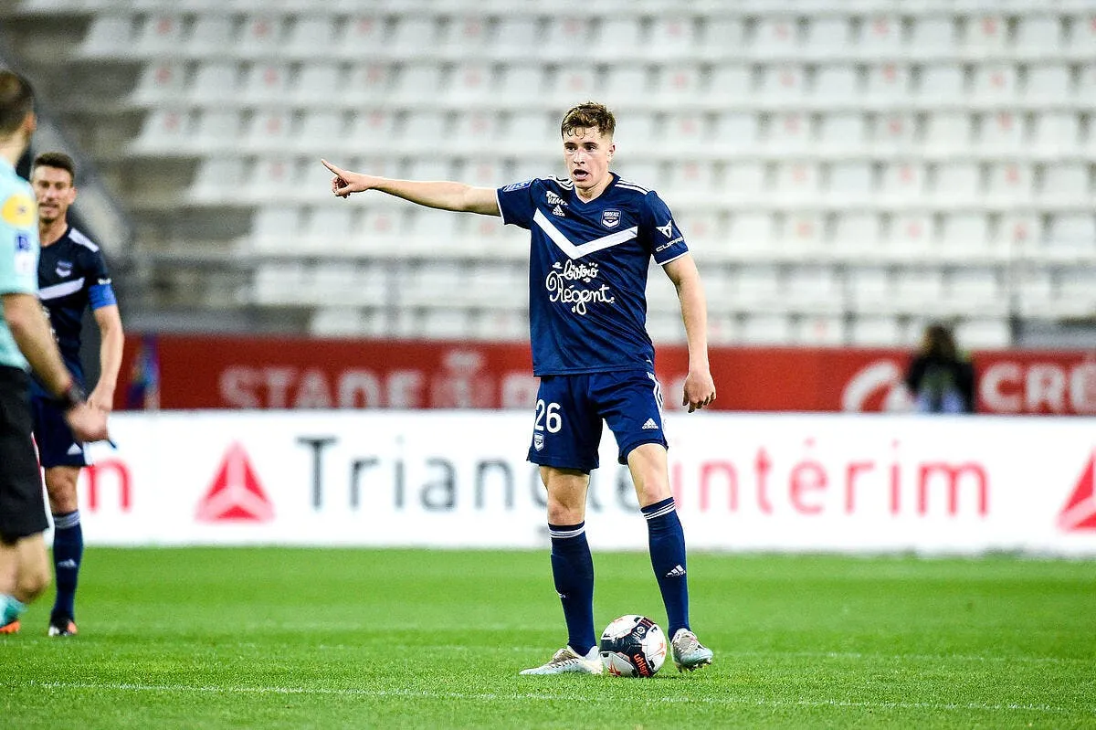 l1 basic quitte bordeaux et rejoint la lazio icon pfe9056 322203