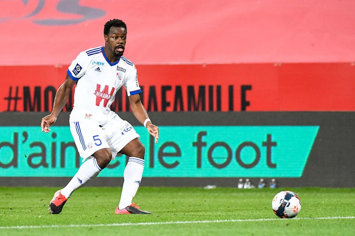 l1 cinq joueurs quittent strasbourg icon dsc4786 315125