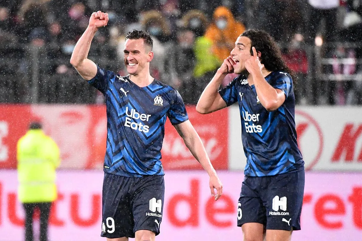 l1 en balade a brest l om reprend la deuxieme place icon ab1 7392 336749