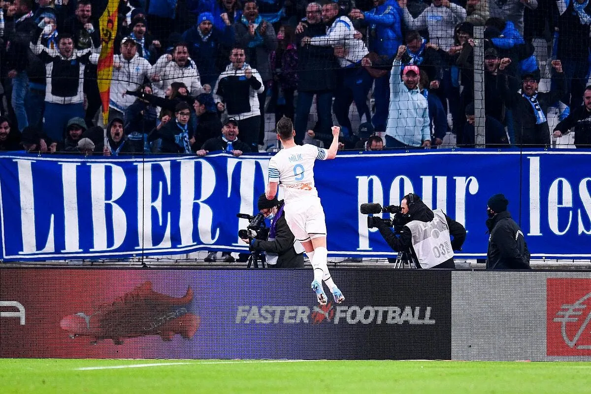 l1 l om renverse angers avec un milik en feu icon pl5 8575 2 334055