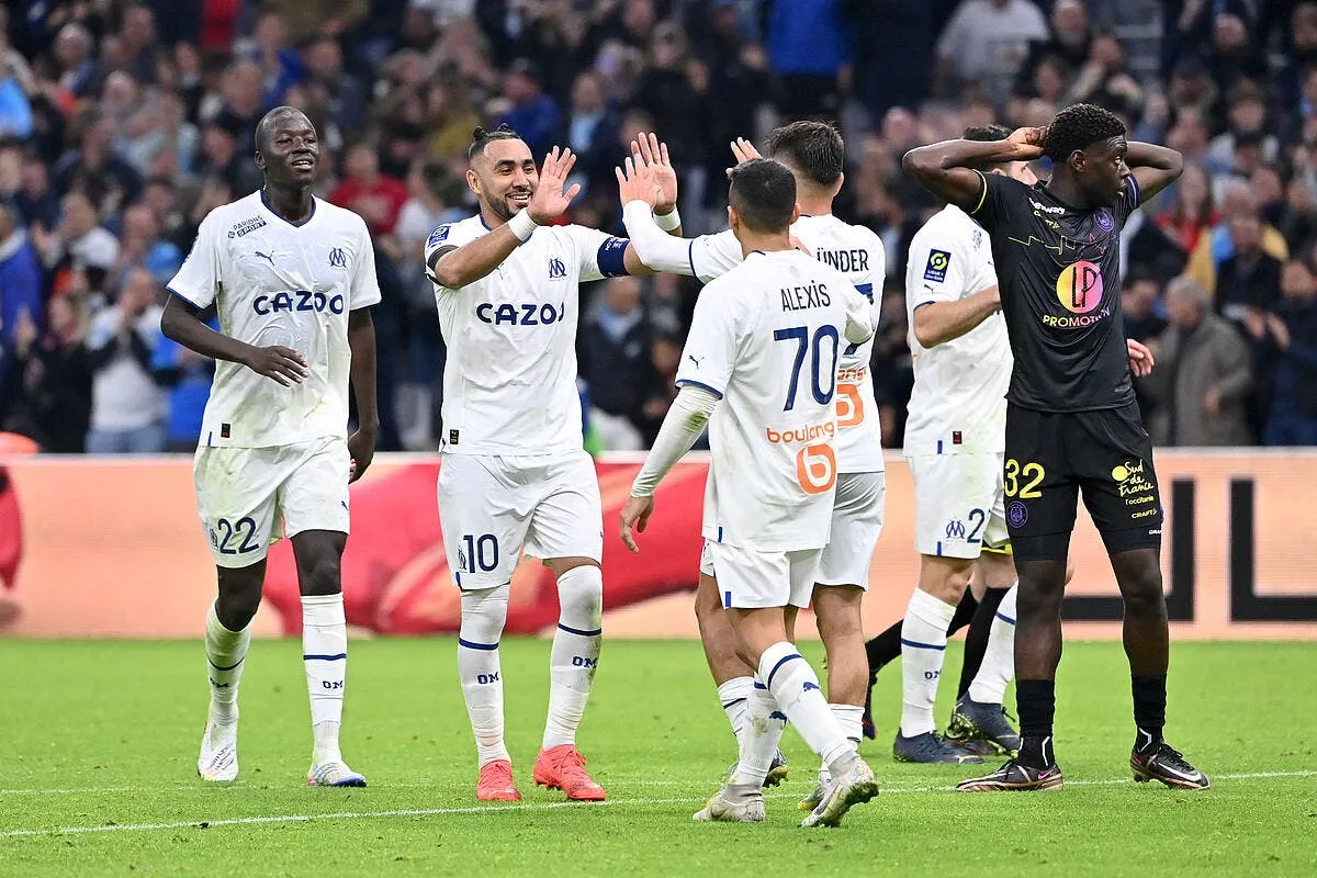 l1 l om retrouve le podium c est noel a marseille icon dsc 2582 355184