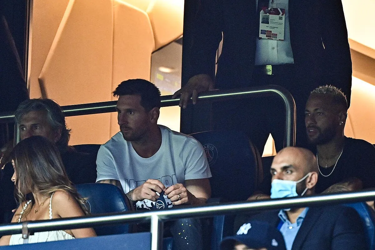 l1 lionel messi invisible le fiasco francais icon bap 140821 93 203 321711