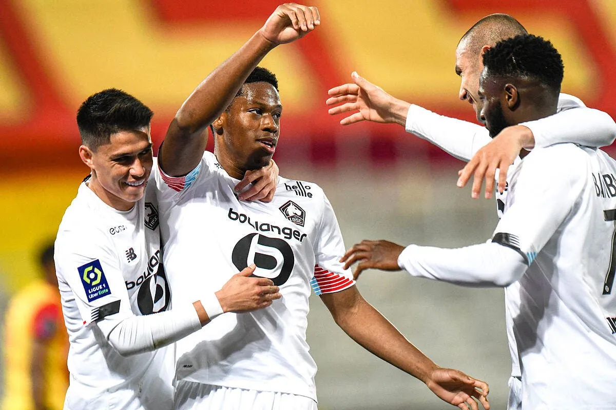 l1 trop fort pour craquer beye voit lille champion a 314225