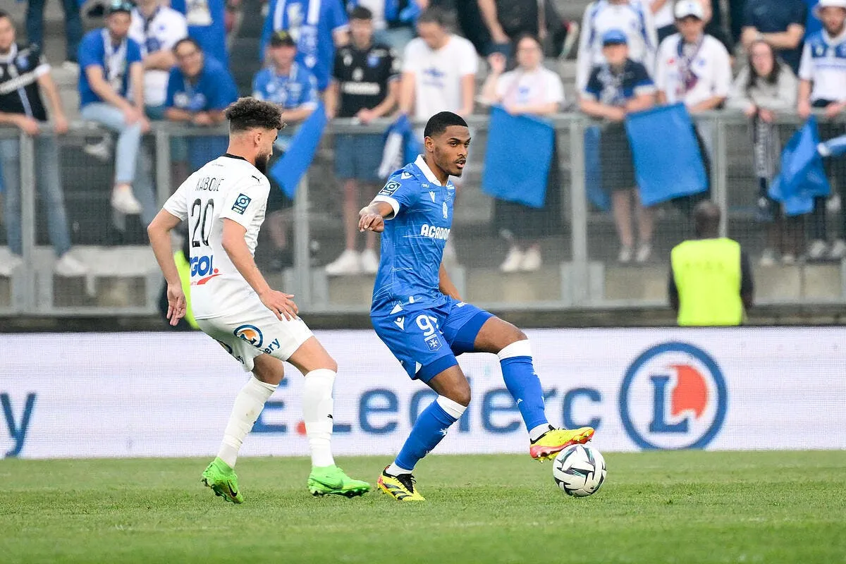 l2 auxerre en l1 et champion angers depasse l asse iconsport 220781 0017 375679