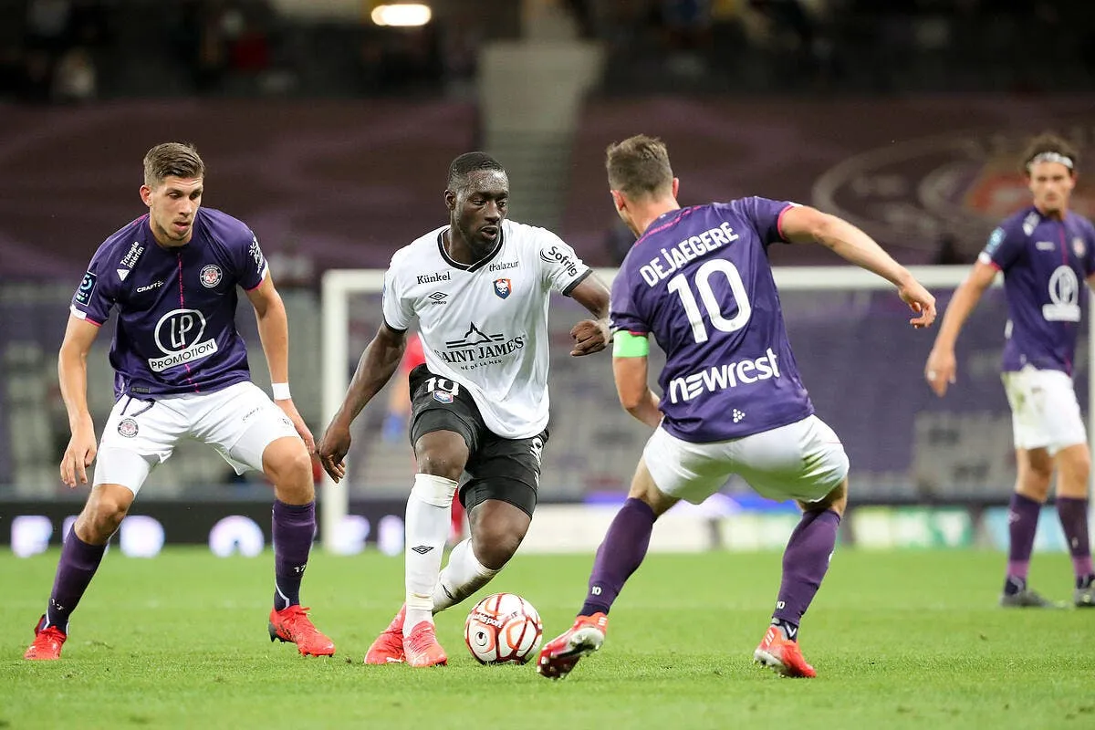 l2 caen inflige sa premiere defaite a toulouse icon rom18032 324655