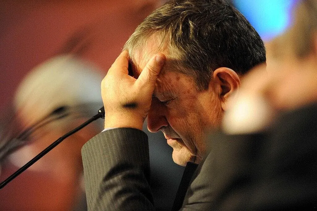 la fff designe les six bleus qui n ont pas signe l accord 66788 15166