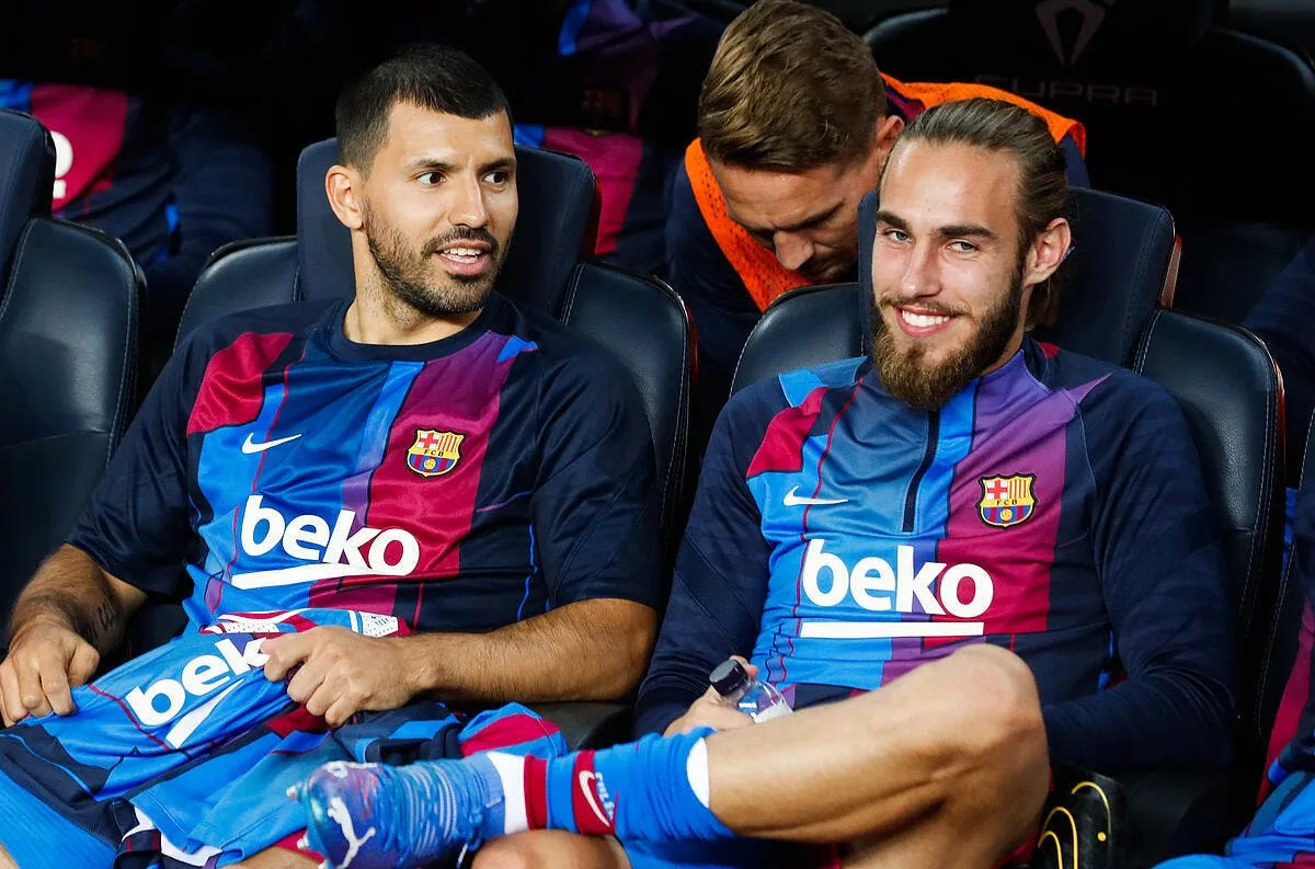 la regle au barca plus tu es paye moins tu joues icon ecommercefotos ecommerce2 117962361 326509