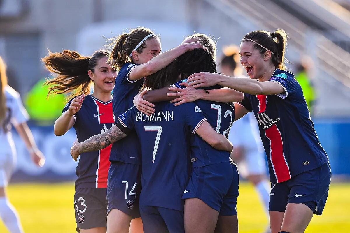 ldc fem le psg explose le sparta prague icon bap 090321 93 046 308739