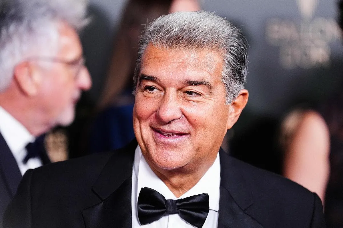 le barca est de retour nike a frappe tres fort laporta 9 385704