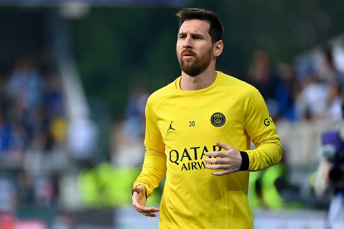 le barca reserve le brassard de capitaine a messi icon dib 5396 360854