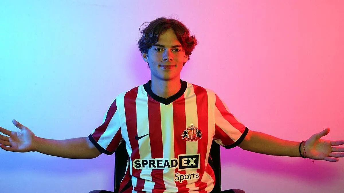 le psg prete edouard michut a sunderland avec option d achat michut signs from psg 349225