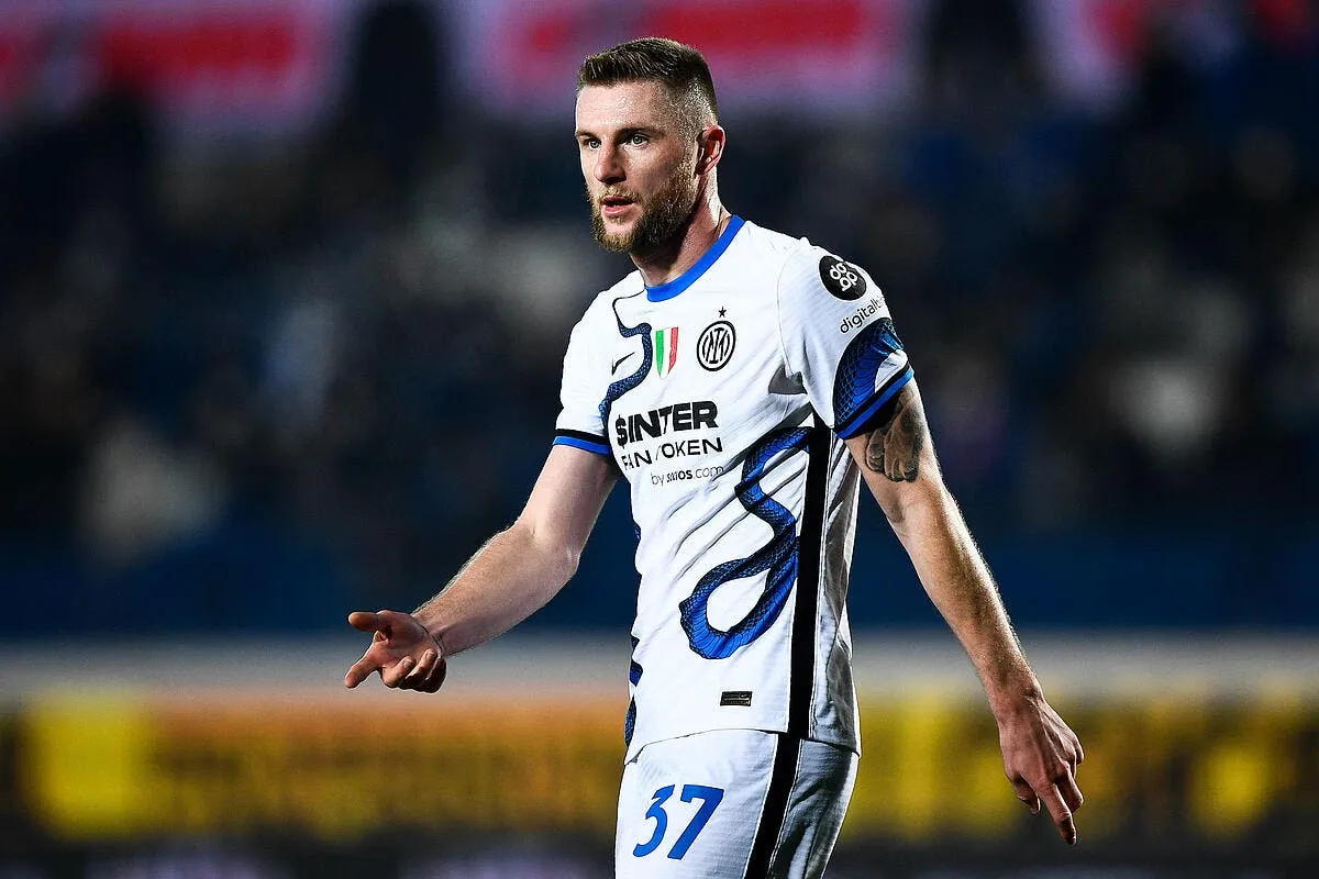 le psg refuse d etre la banque de l inter skriniar prive de japon icon 021768 0049 345529