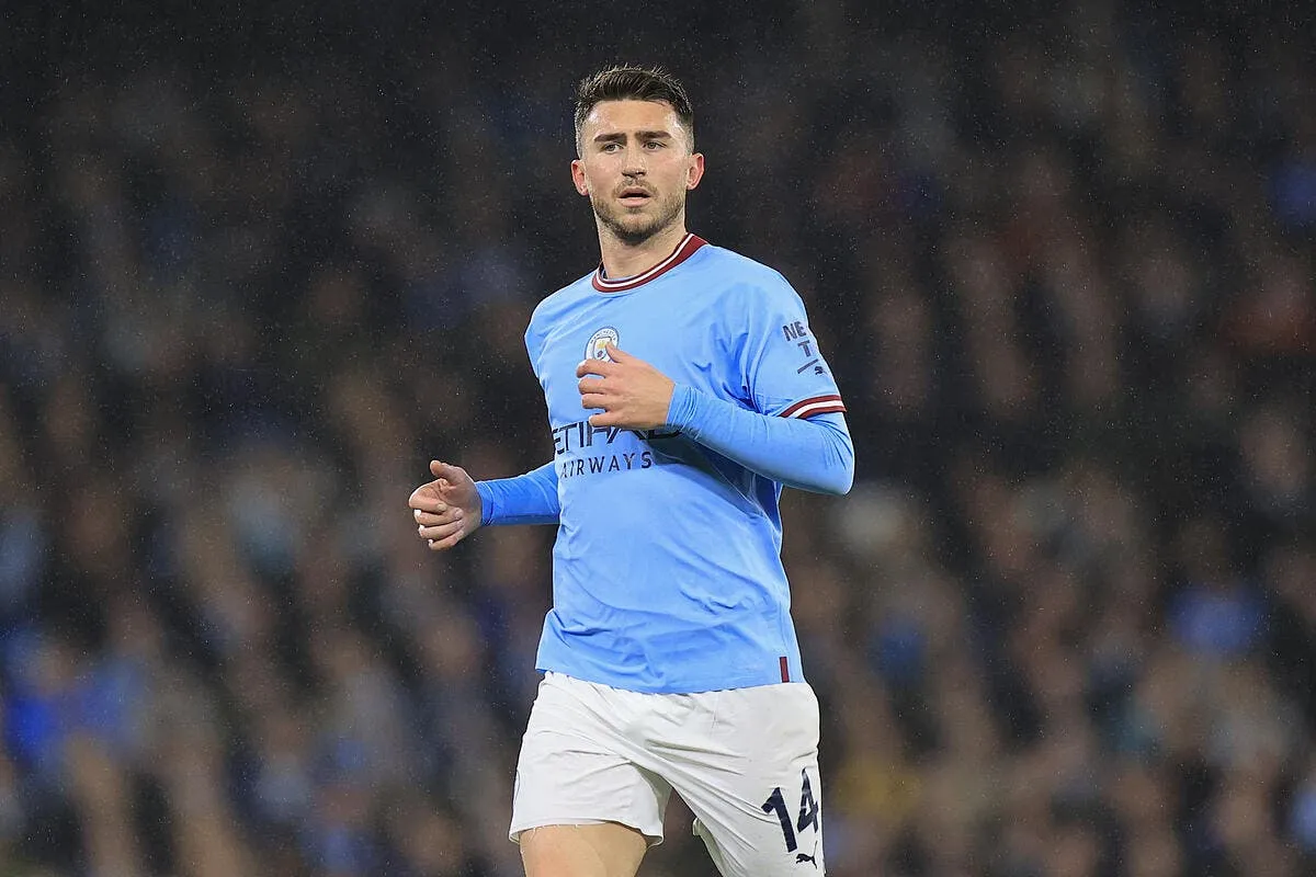 le psg sans defense guardiola lui tend la main laporte 6 358746