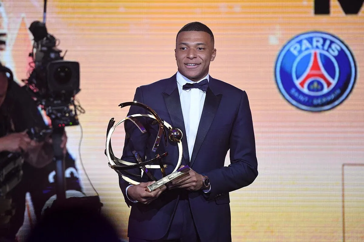 le psg se sent harcele par mbappe iconsport 222100 0145 382523