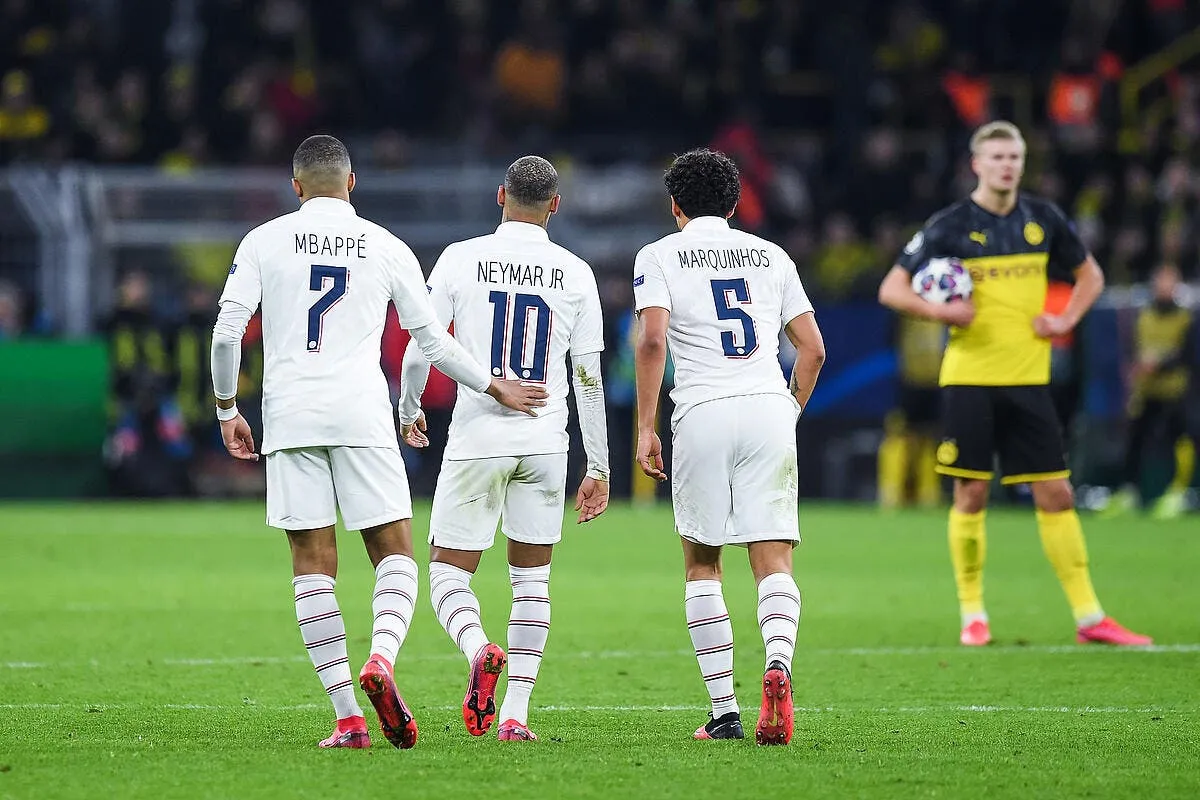 le real madrid en feu mbappe haaland c est benzema cristiano ronaldo icon bap 180220 93 255 330453