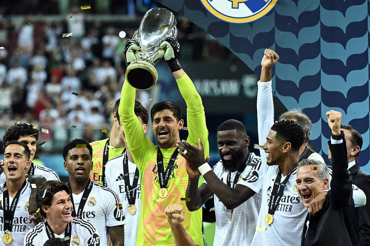 le real madrid vise un gardien francais pour l apres courtois iconsport 237014 0359 381181