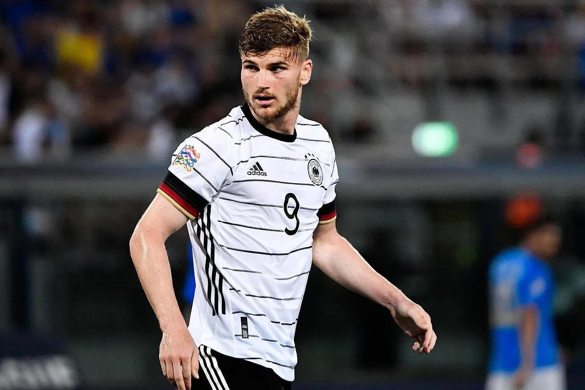 le real trouve enfin la doublure de karim benzema icon sipausa 39738216 346677