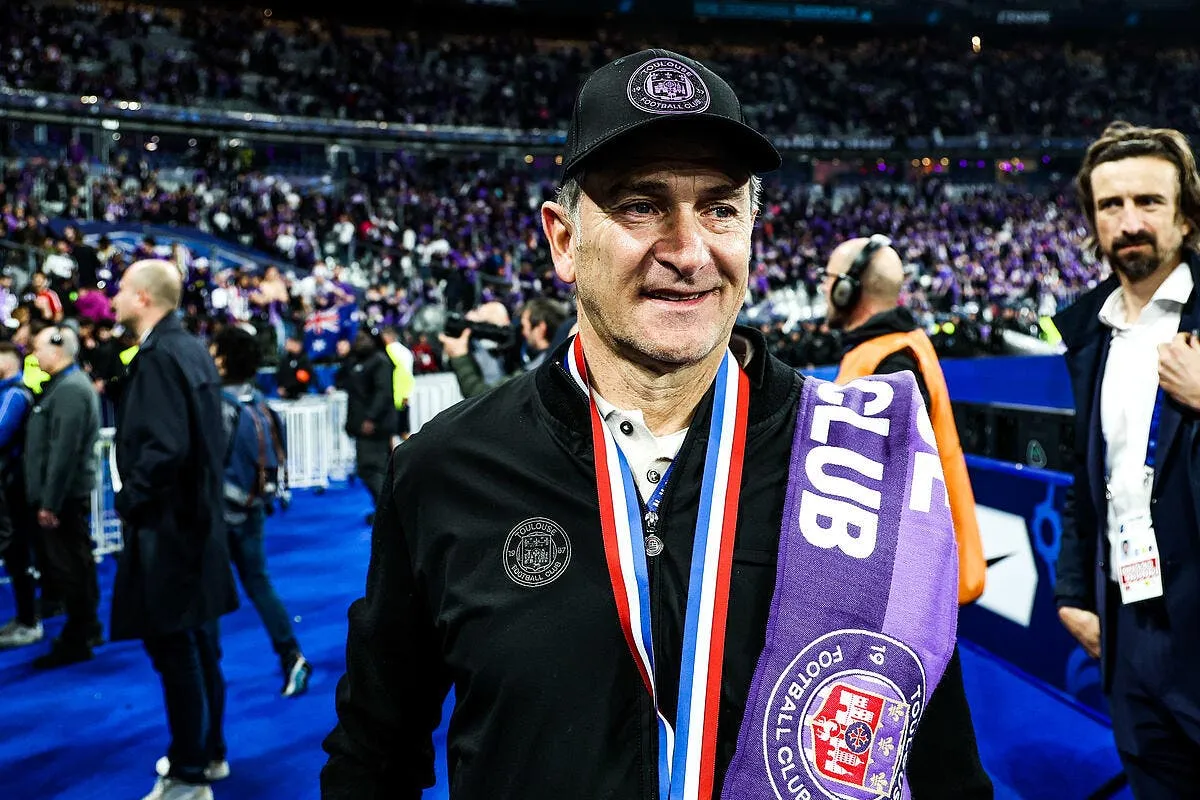 le tfc vire officiellement philippe montanier icon fid 5703 2 361641