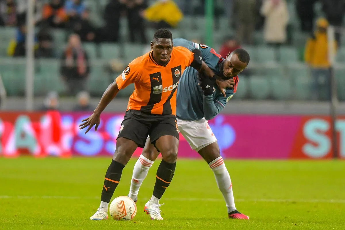 lens et reims se battent pour un attaquant de donetsk iconsport 171445 0086 385622