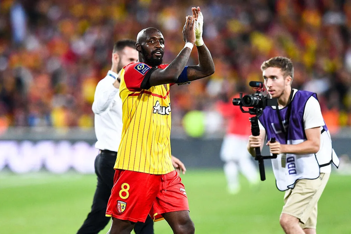 lens seko fofana prolonge jusqu en 2025 icon pl5 8552 349285