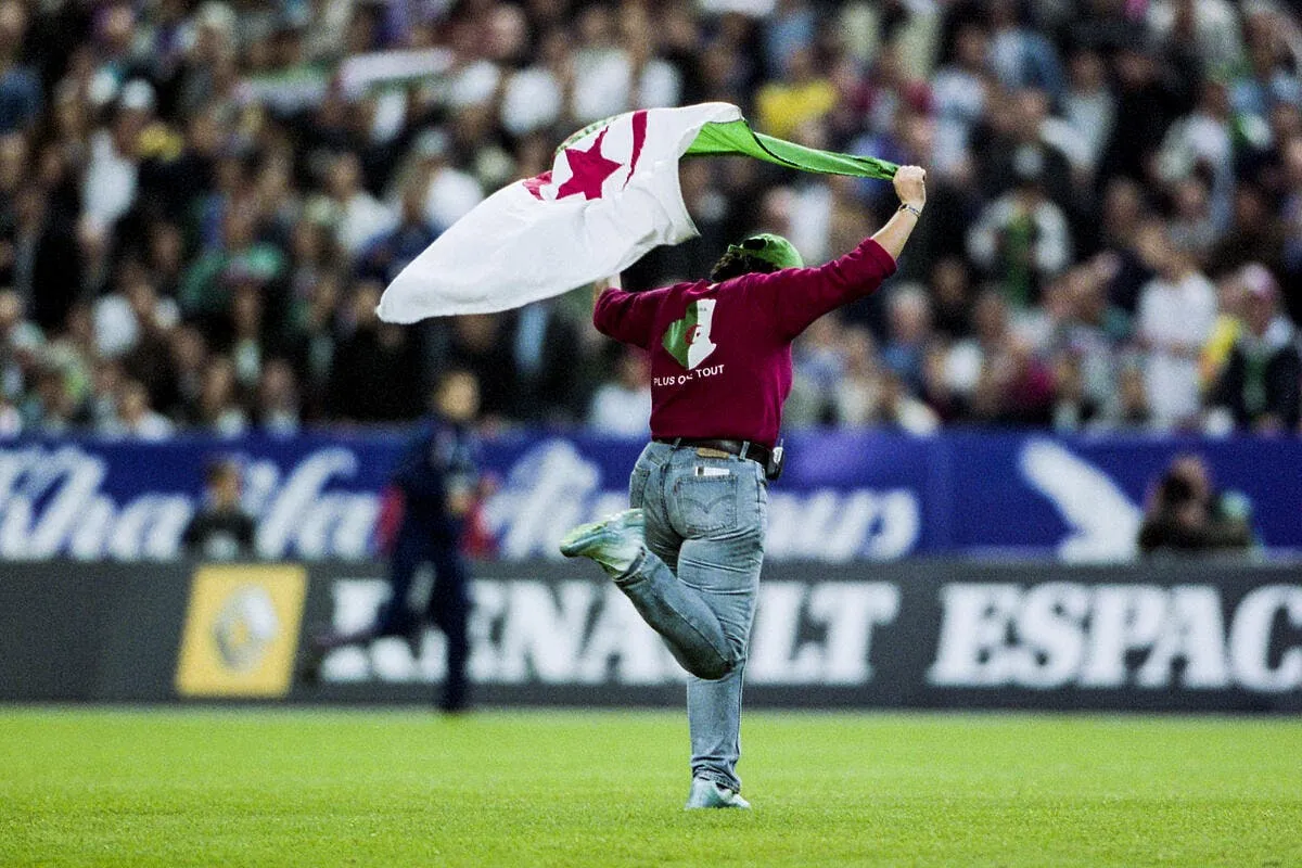 les bleus contre l algerie macron s occupe de tout france algerie 348835