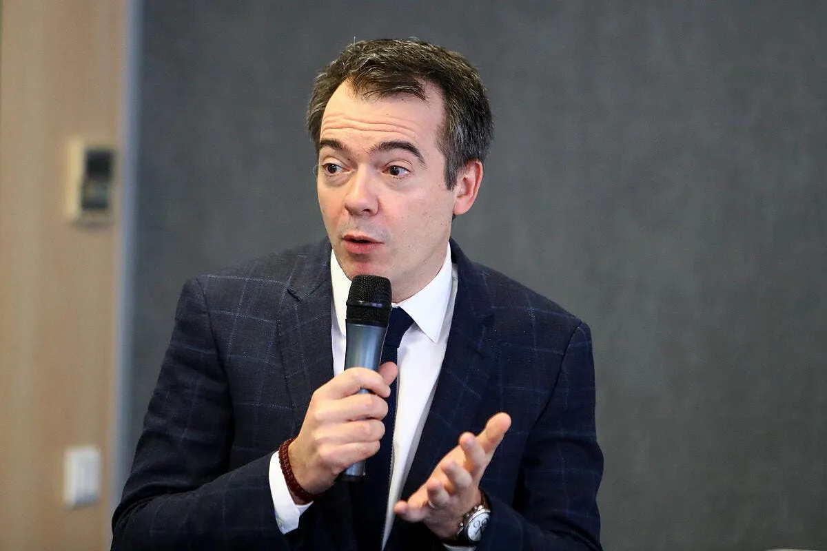 lfp labrune ne sera pas seul linette et martel arrivent iconsport 128049 0004 380687