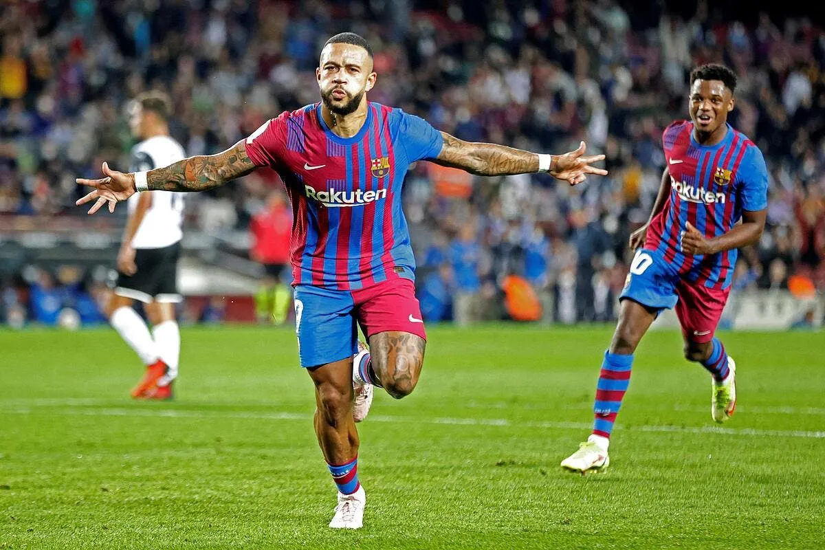 liga memphis depay donne de l air au barca icon brefesport20211017 063 326031