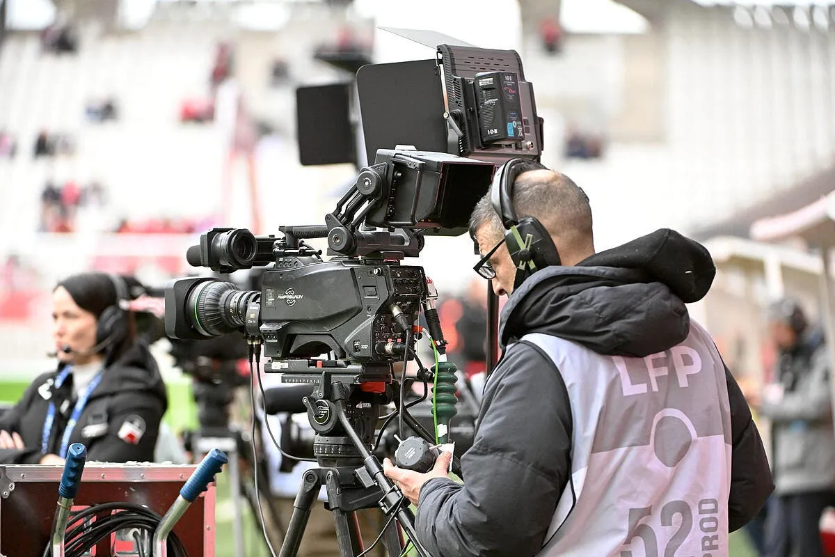 ligue 1 beinsports ne paie pas bientot un ecran noir iconsport 189619 0033 382273