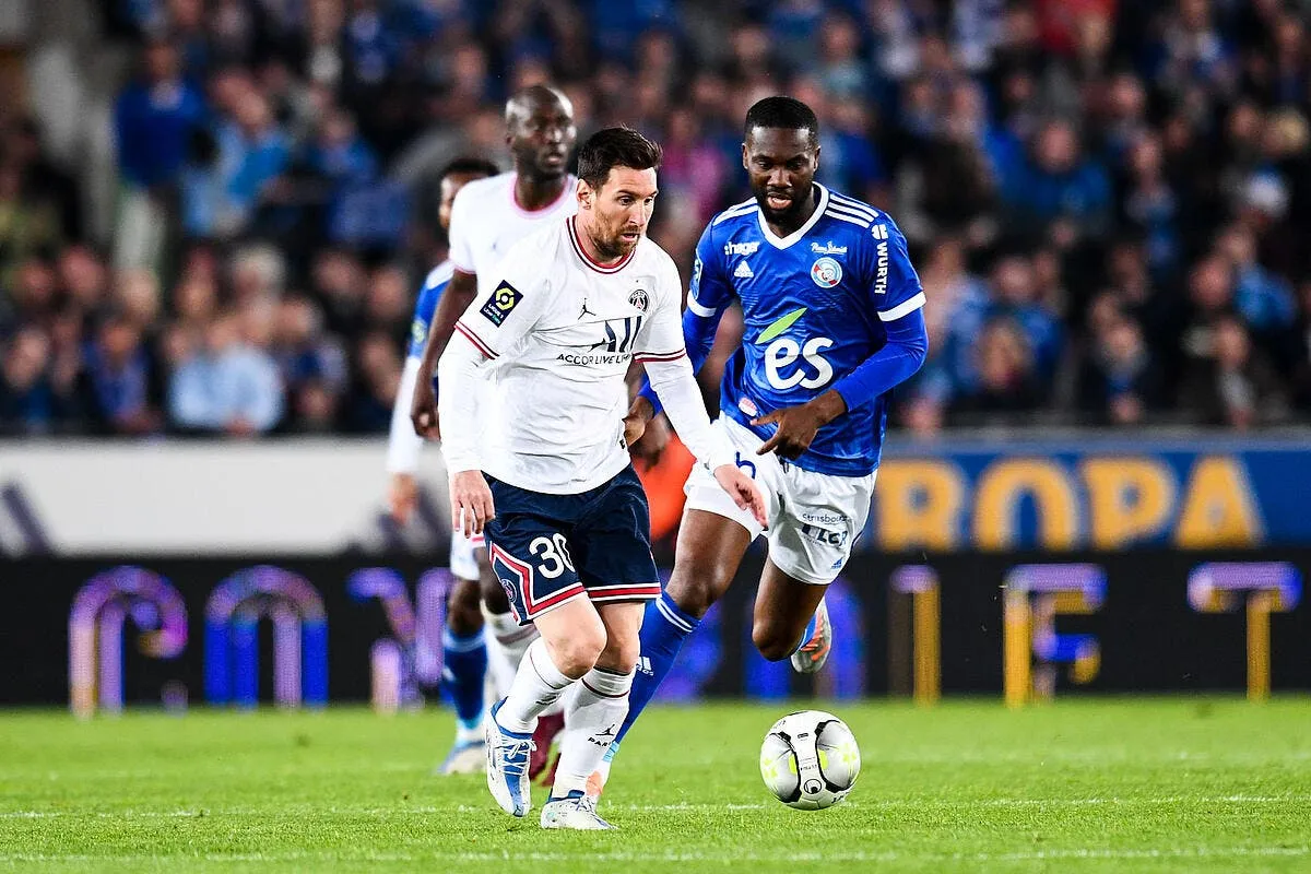 lionel messi fait pitie au psg l argentine le plaint icon pl5 9048 340747