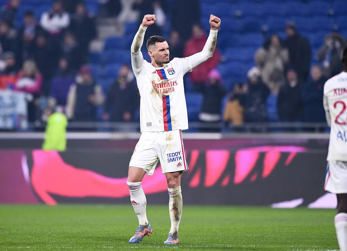 lovren designe le vrai crack de l ol et c est une surprise lovren 3 357865