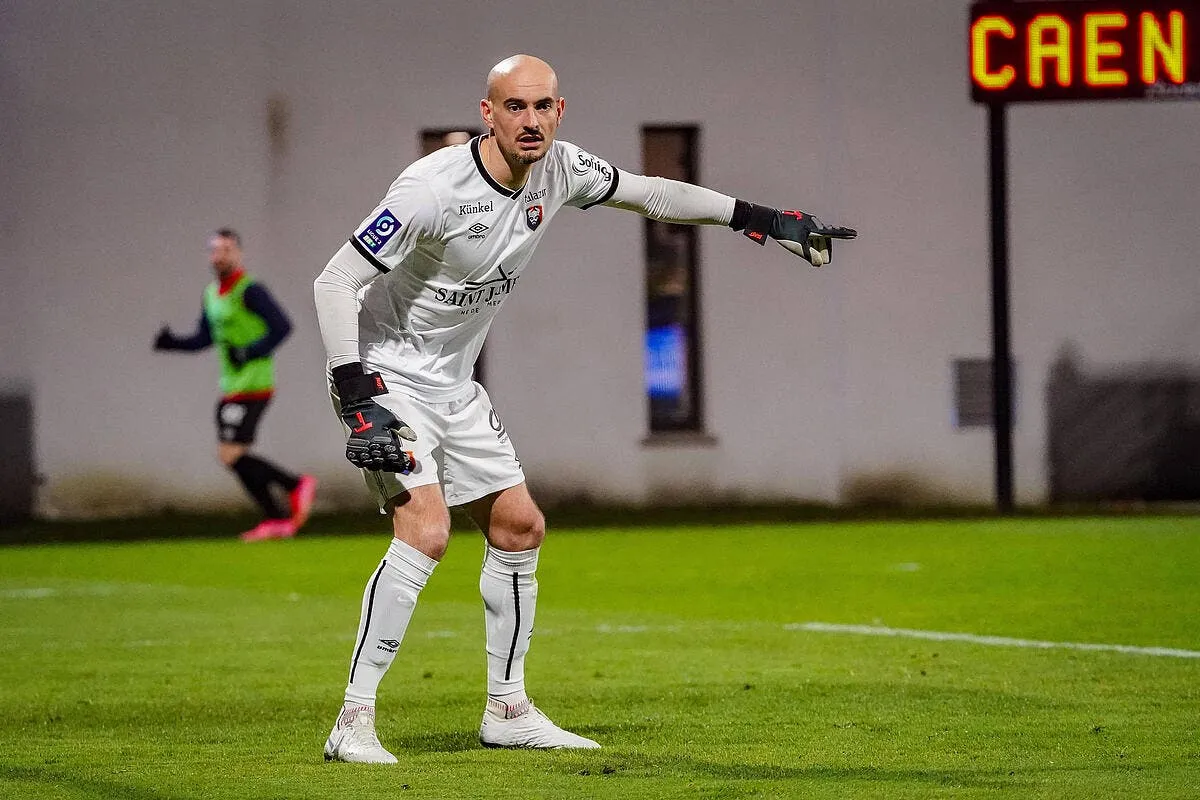 lyon tient deja sa premiere recrue du mercato estival icon 220219p63414 340543