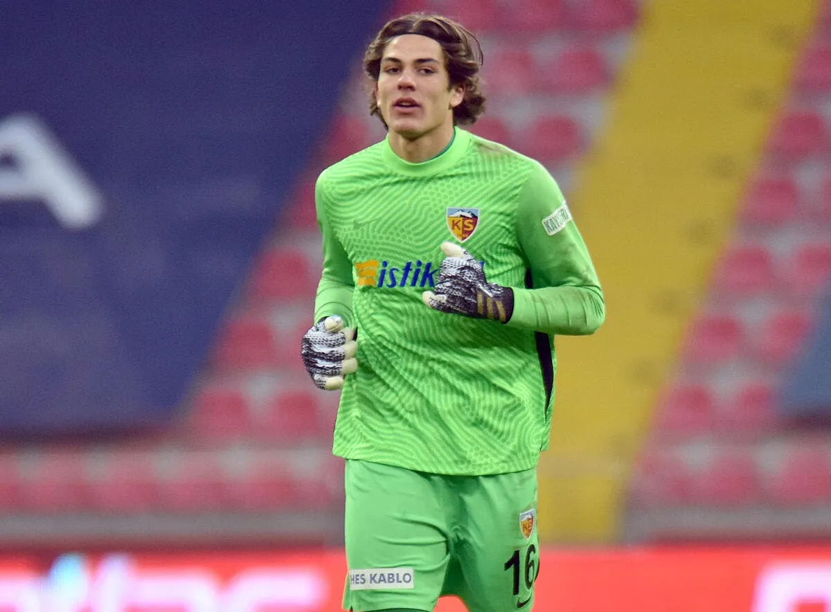 lyon une offre a 3me pour un international turc 141142088 trabzonspor macinda 10 kurtaris yapan dogan gundem oldu 1 315551