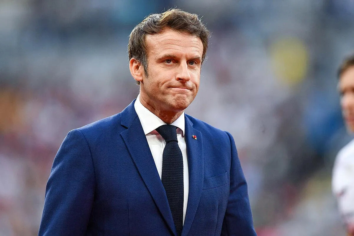 macron au qatar il est retenu par le maillot icon 24062022 arl 1067 354609