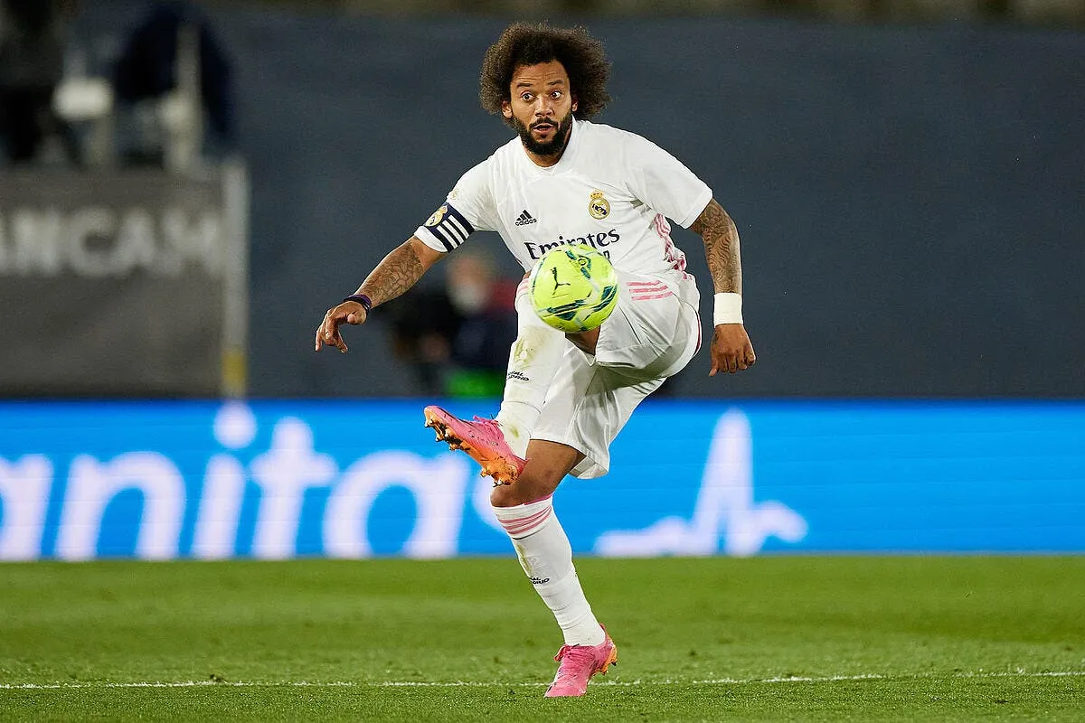 madrid marcelo vire par zinedine zidane icon ra 210509 210 313975