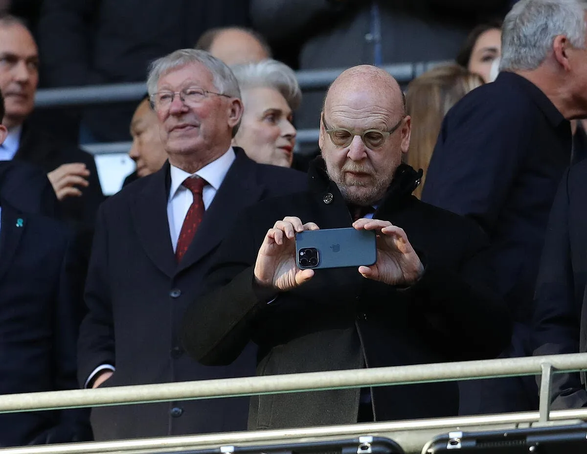 manchester united se moque du qatar et ineos icon spi 104 pt manchester utd newcastle 362015