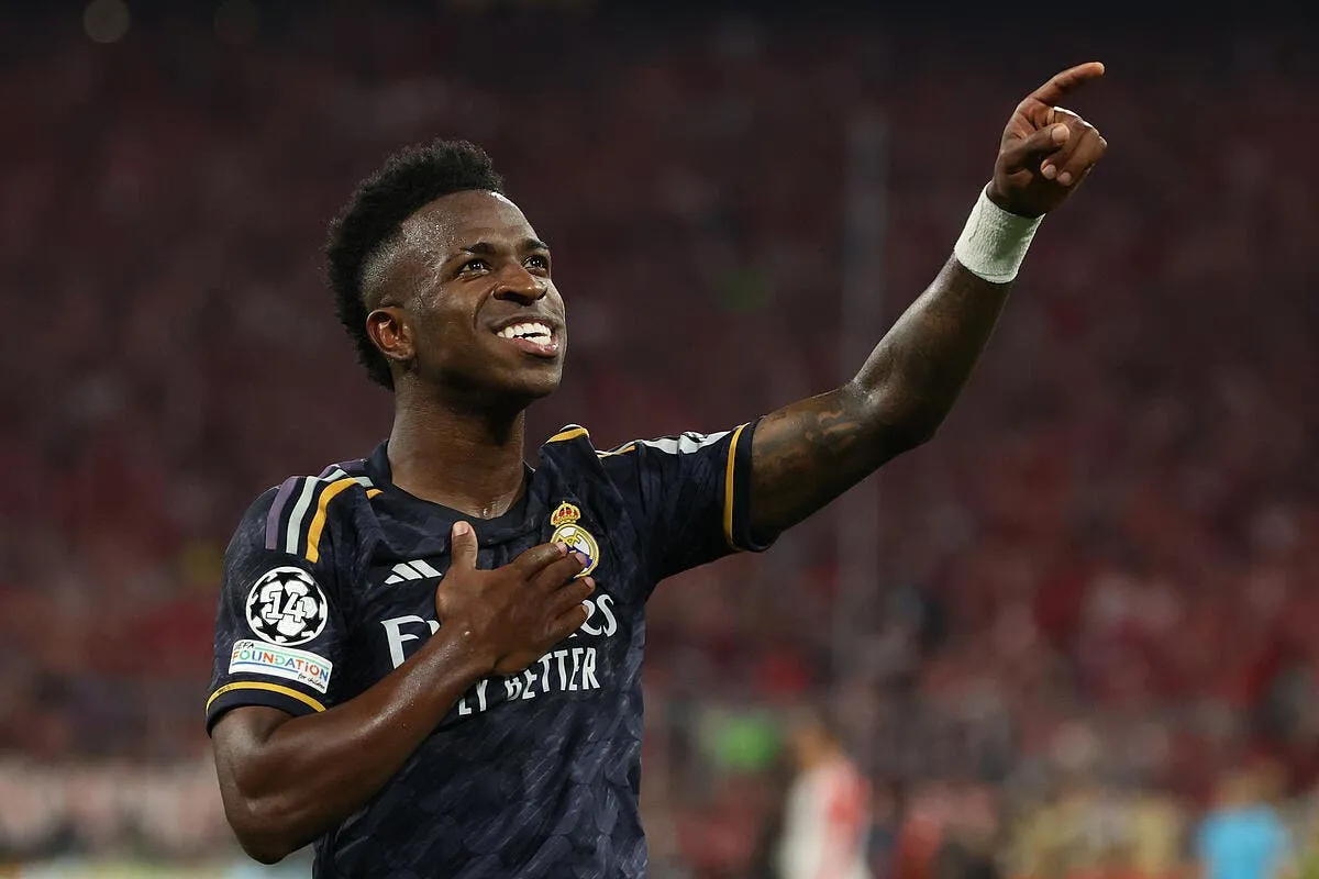 mbappe va hurler madrid offre le ballon d or a vinicius iconsport 216463 0308 375286