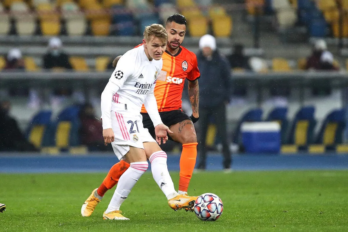 mercato decision choc pour odegaard direction arsenal icon ecommercefotos ecommerce2 109317672 304809