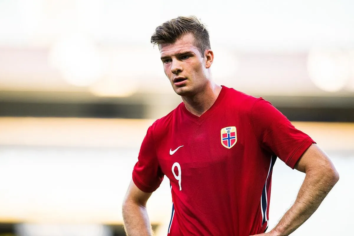 mercato sorloth a l om c est definitivement impossible icon bb210606vg086 1 322207