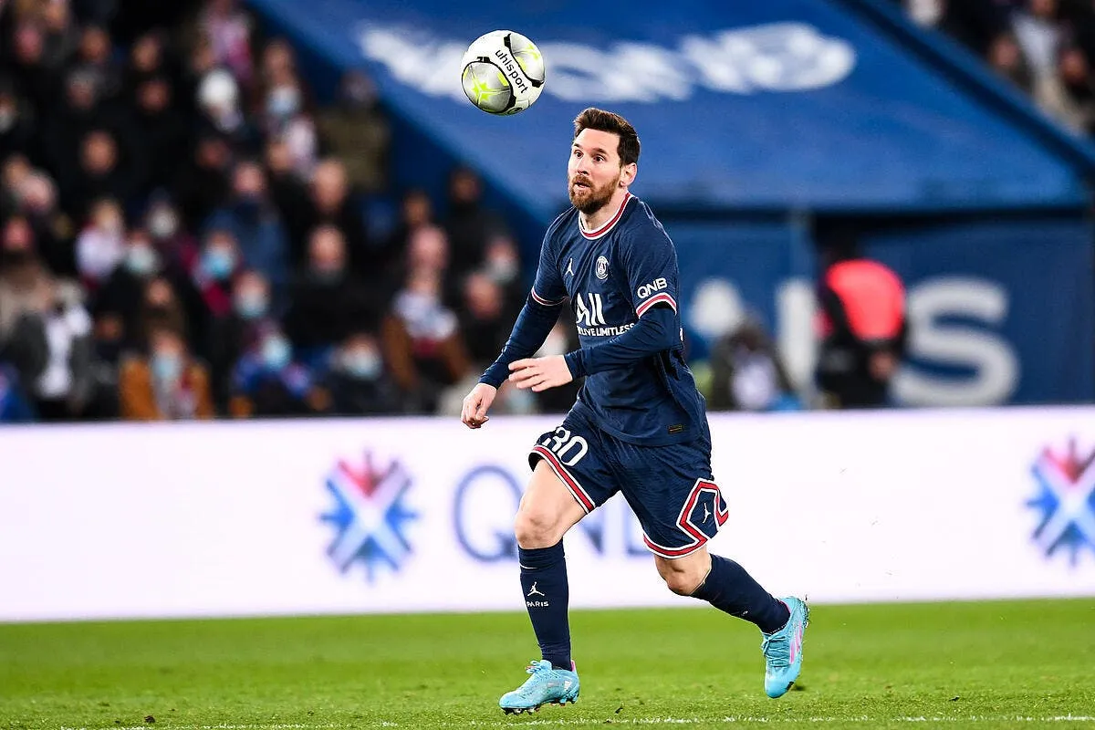 messi gratuit au barca paris dit oui pour mbappe icon pl5 9812 335741