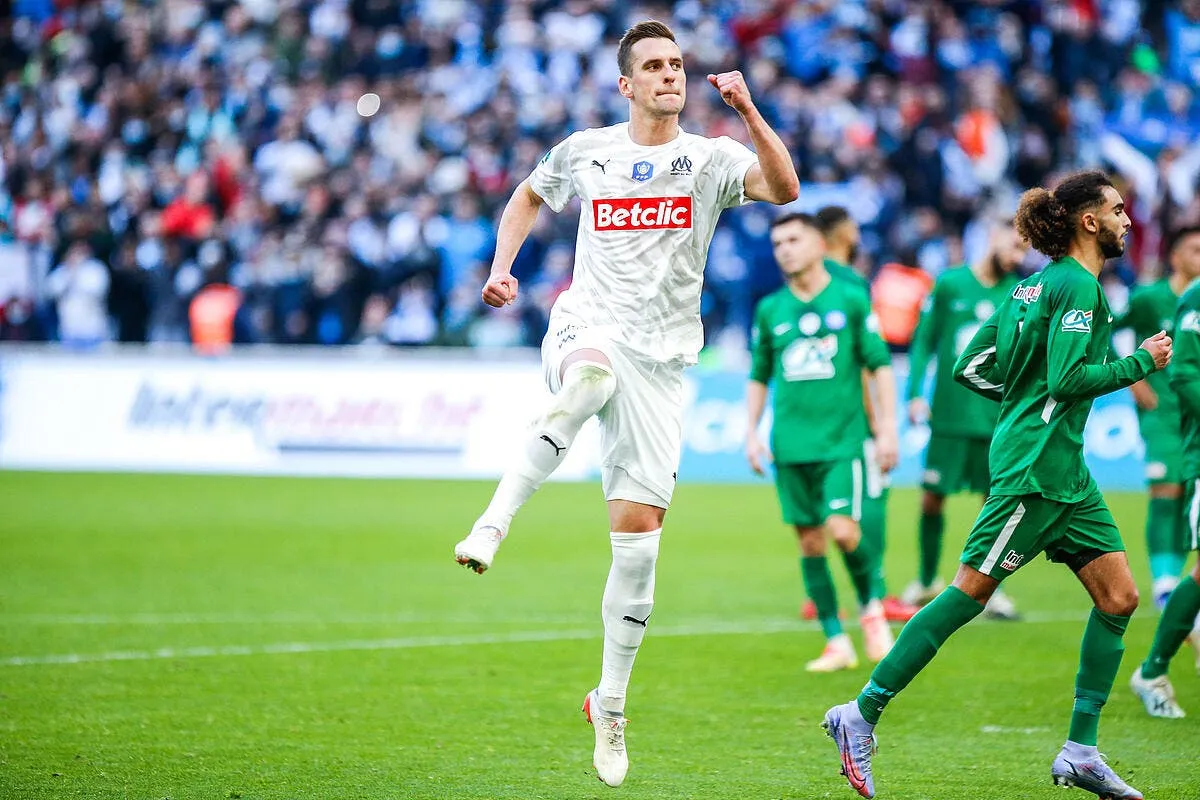 milik devoile le gros defaut de l om icon d1r4832 330625