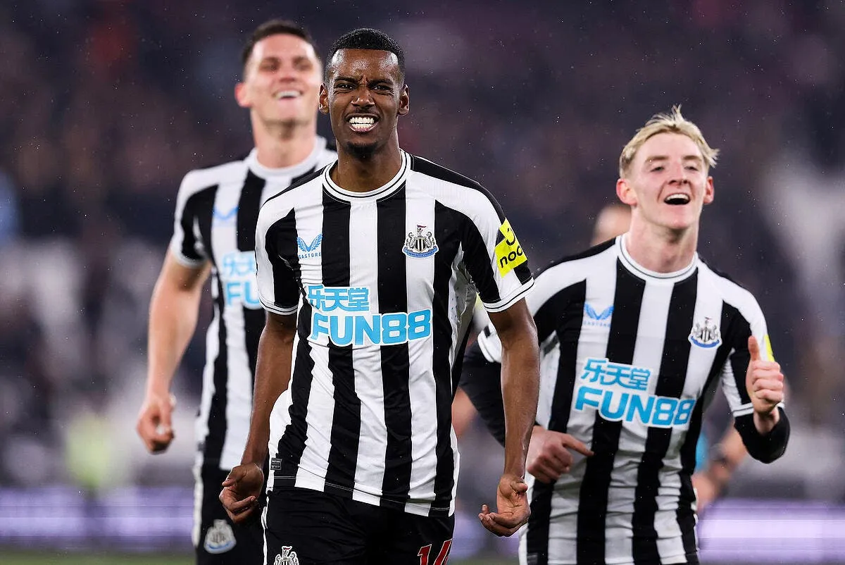 newcastle ne rigole plus des stars vont debarquer isak 2 360811