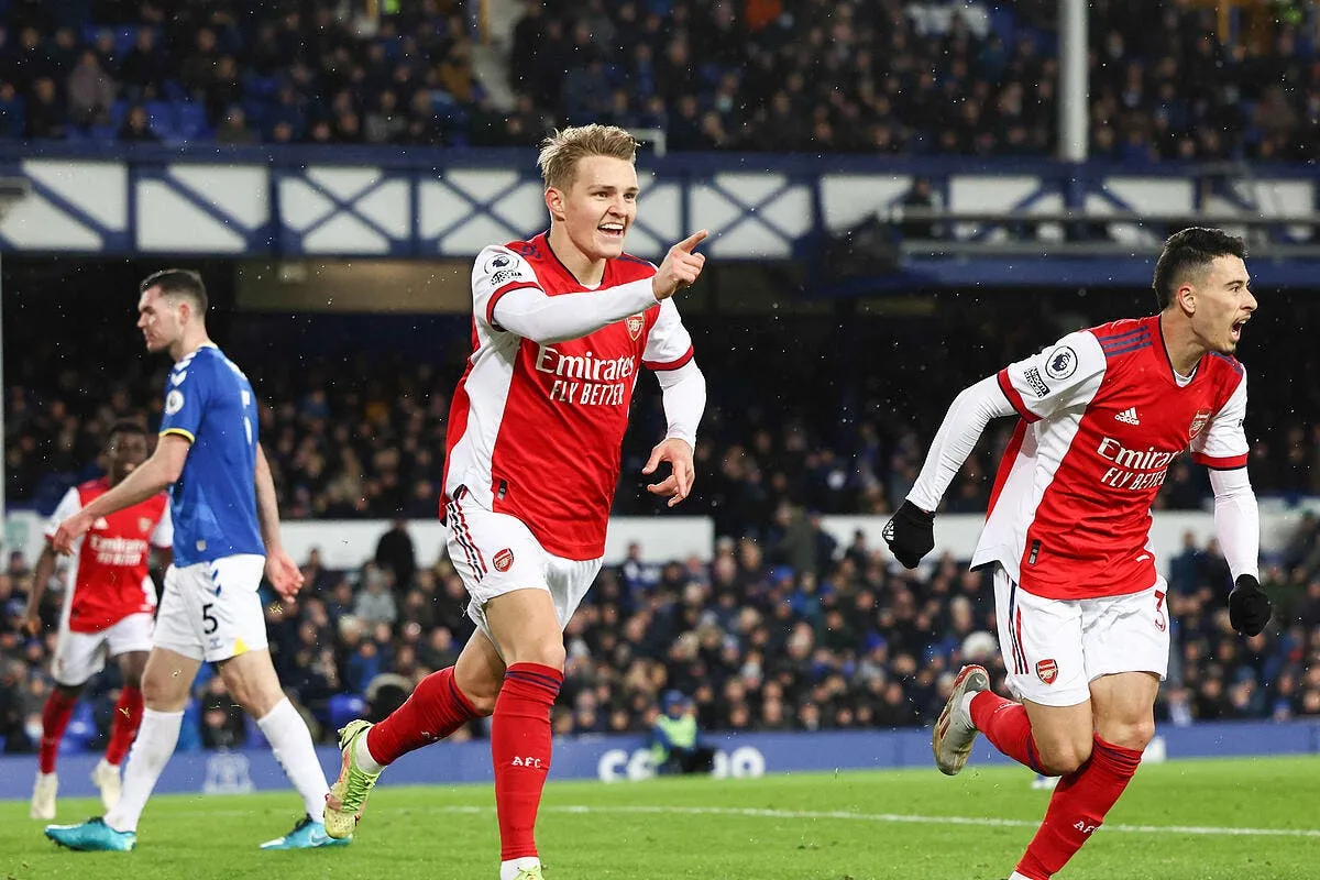 odegaard balogun et martinelli au psg l angleterre devient folle icon 011143 0060 362573