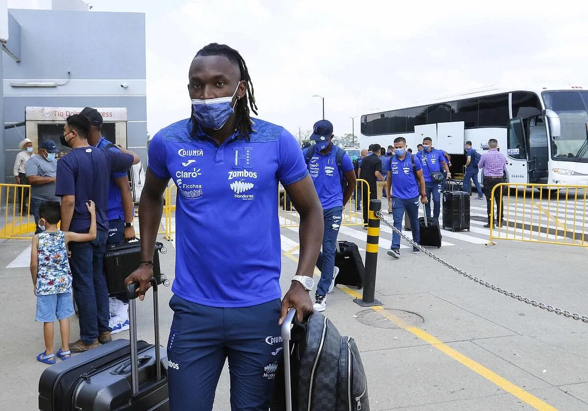 officiel alberth elis signe a bordeaux icon brefesport20210601 001 322111