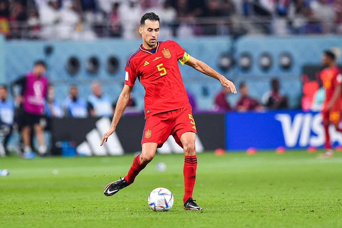 officiel busquets annonce sa retraite internationale busquets 6 354727