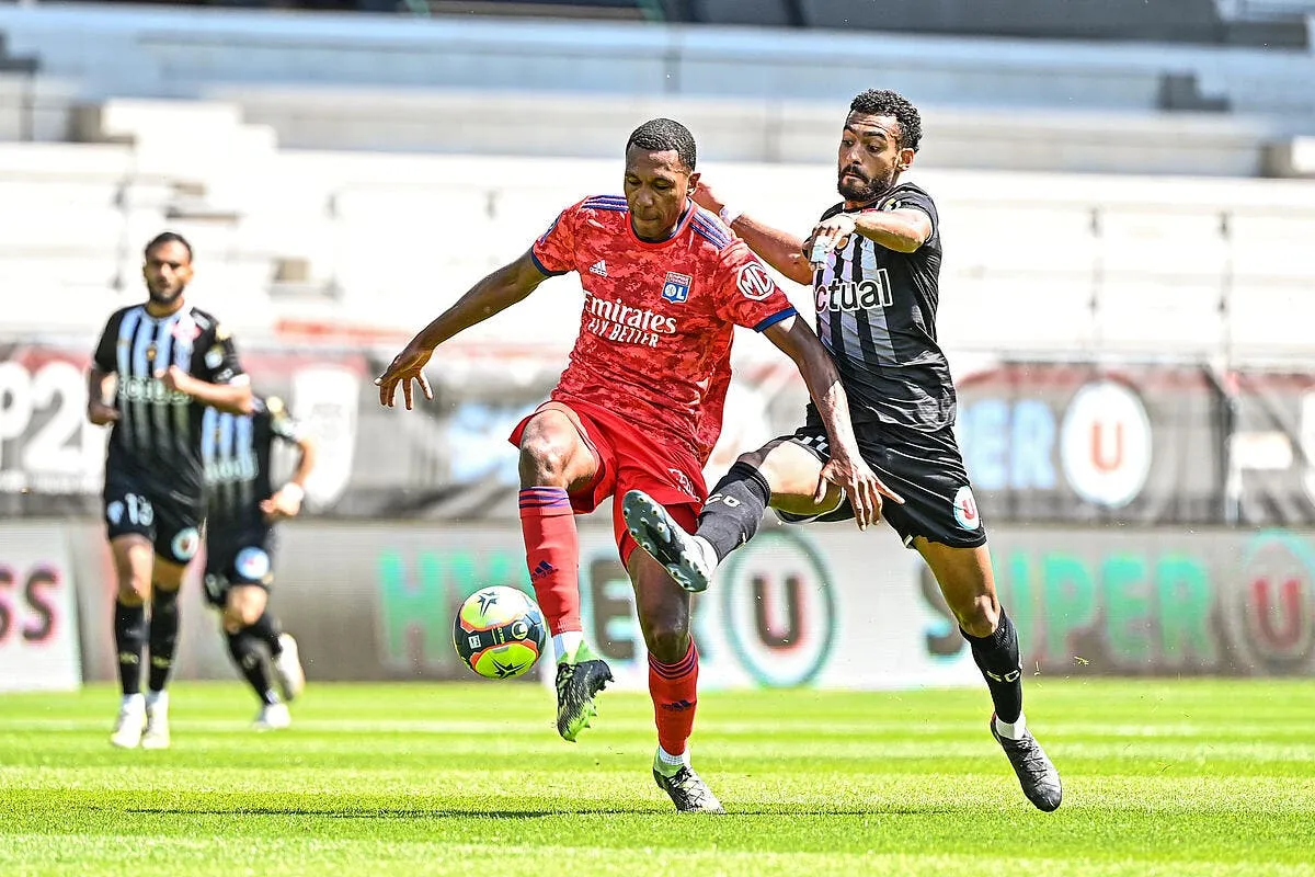 officiel l ol envoie marcelo en reserve icon bap 150821 93 038 321595