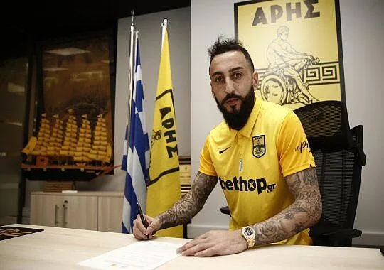 officiel l om lache aussi kostas mitroglou mitroglou 305167