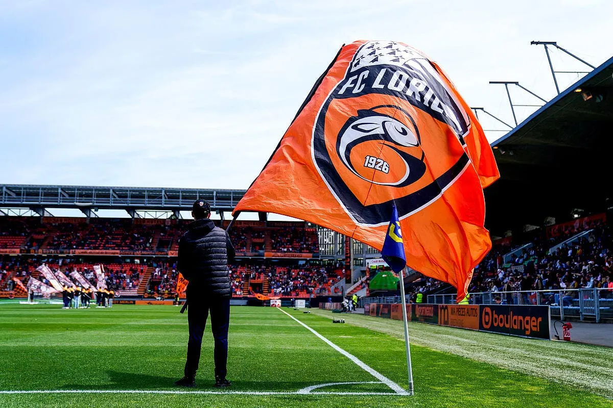 officiel lorient ol reporte a cause de la pelouse moustoir 347765