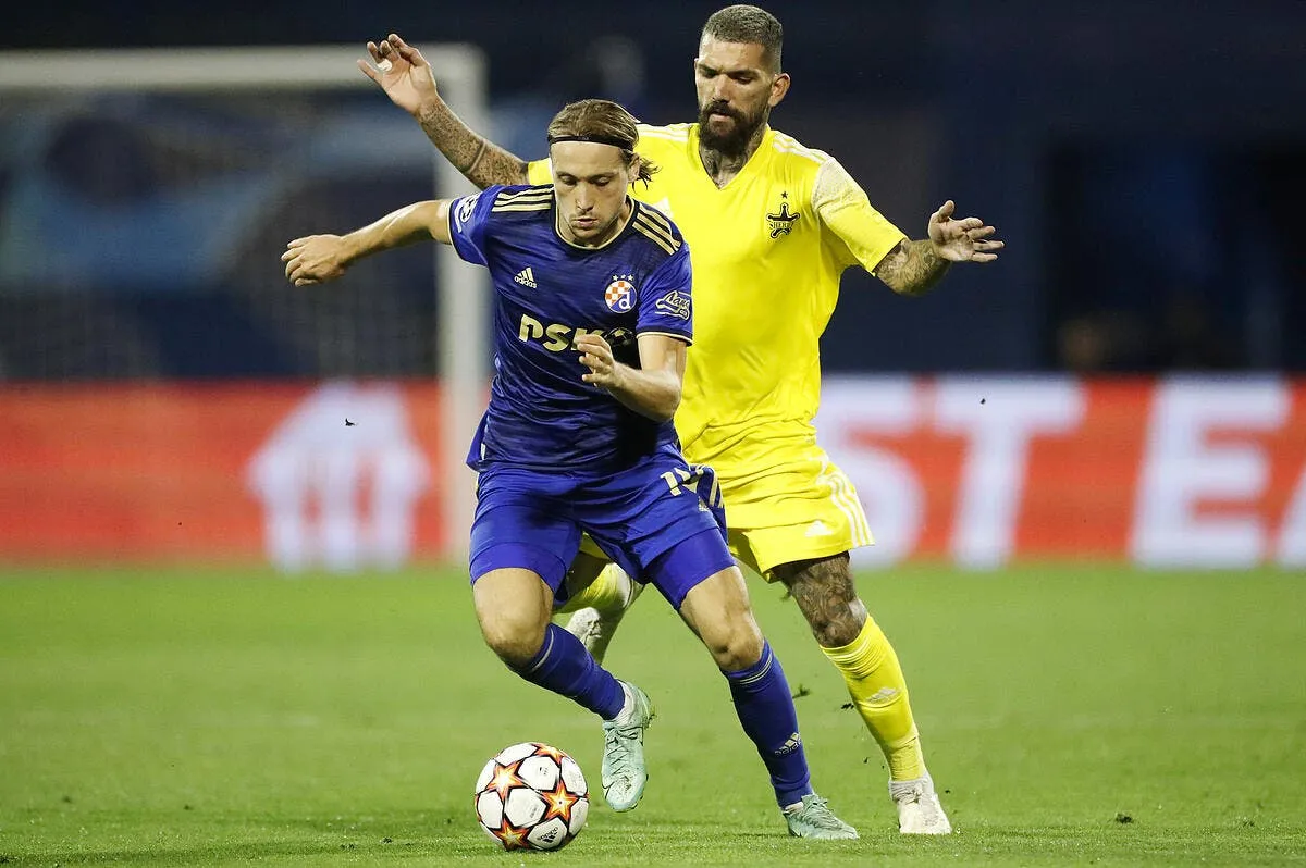 officiel lovro majer signe a rennes icon pxl 250821 34309582 322277