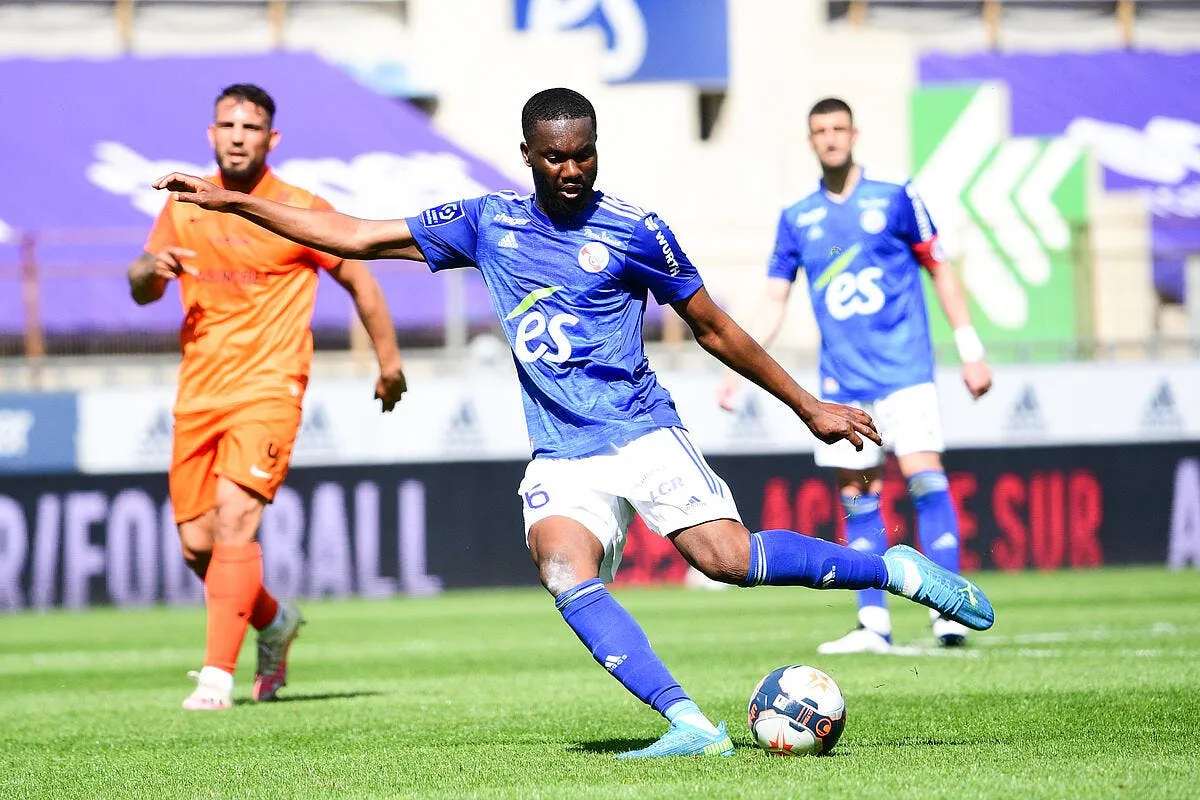 officiel monaco prete encore aholou a strasbourg icon sb1 4823 319203